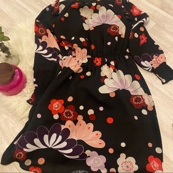 Ann Taylor dress - Picture 8 of 11